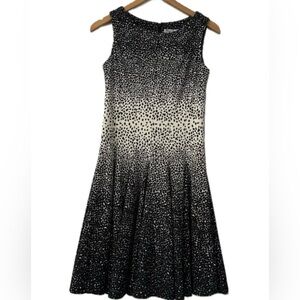 Eliza J Black and White Gradient Dot A-Line Skirt